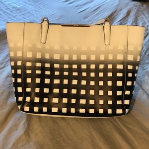Coach // Black + White Shoulder Bag OR Crossbody